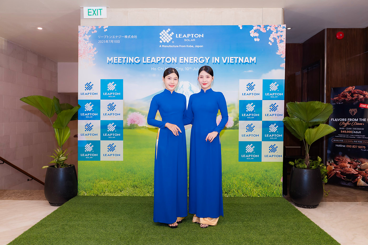 Leapton Energy Showcases at Solar & Storage Live Vietnam 2025 and Signs Strategic Partnership